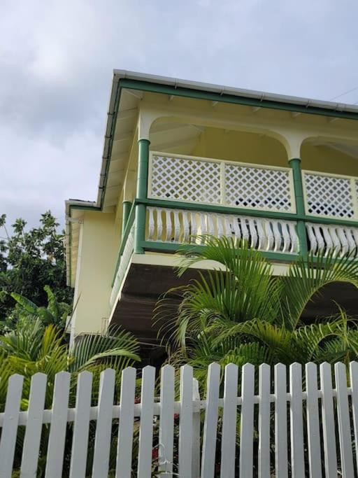 Juju'S Cottage With Magnificent Views Laborie Exterior photo